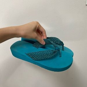 Reitmans Teal Woven Flip Flops US 6.5